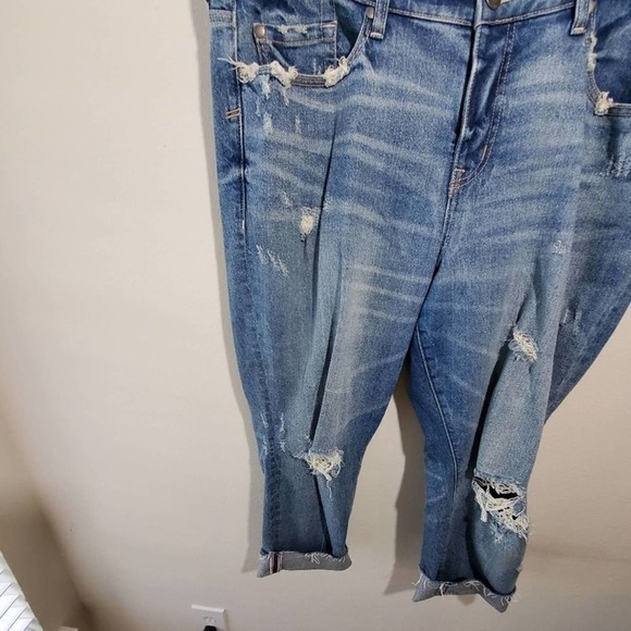 TORRID high rise straight distressed jeans plus - Picture 3 of 10